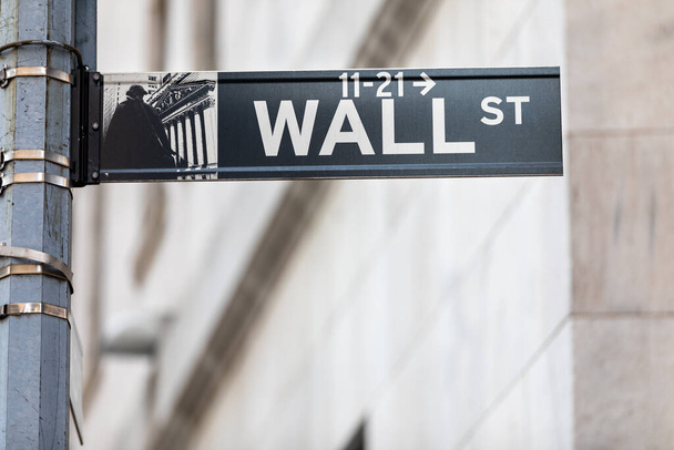 Close-up van Wall Street bord met kopieerruimte  - Foto, afbeelding