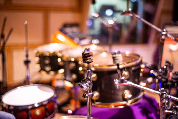 楽器:ドラムセットの一部が - 写真・画像