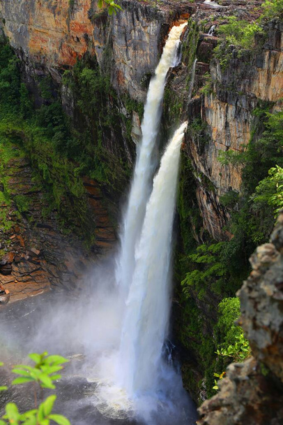 サンホルヘ島の象徴的な滝,チャパダ・ドス・ベアドイロス,ブラジル - 写真・画像
