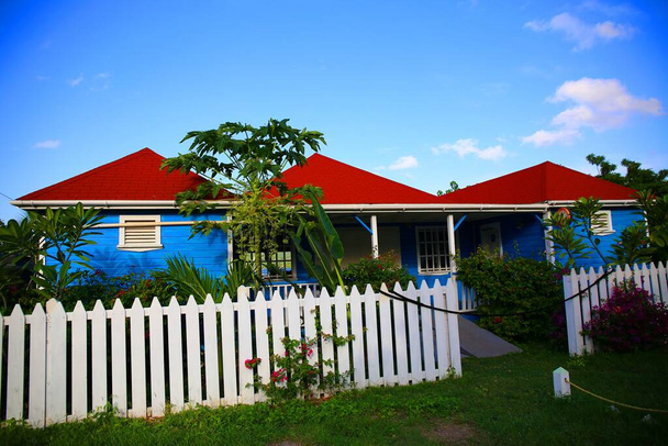 Beautiful blue rustic vacation house, Antigua - Photo, Image