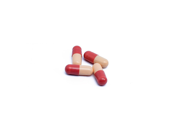pills.cream と赤の丸薬 - 写真・画像