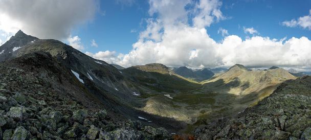 Amazing mountain landscape with colorful sky. Travel and hiking concept. Subpolar Ural panorama. - Fotoğraf, Görsel
