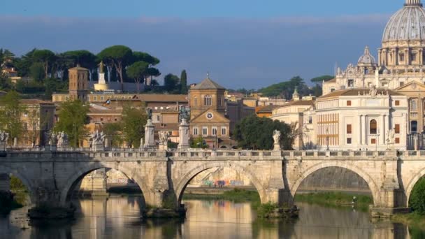 Rzym Skyline z Bazyliką św. Piotra w Watykanie - Materiał filmowy, wideo