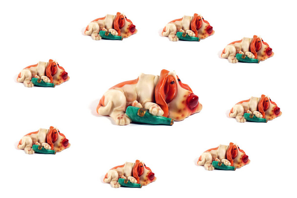 барвистий візерунок собачих фігур на білому тлі
 - Фото, зображення