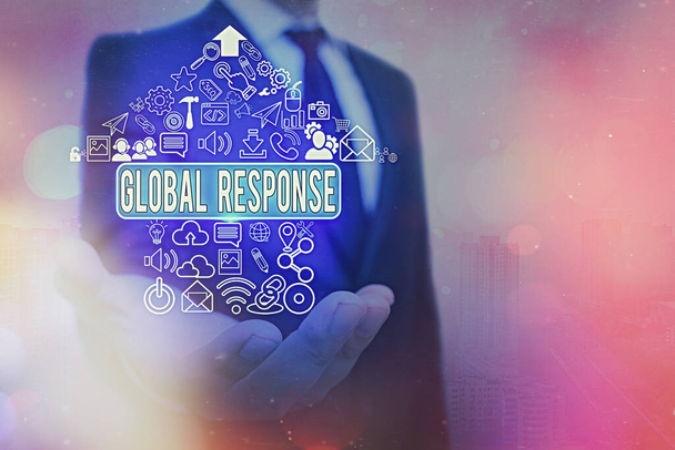 Sanojen kirjoittaminen teksti Global Response. Liiketoimintakonsepti tarkoittaa materiaalin käyttäytymistä muualla kuin iskupisteessä Tietodigitaalitekniikan verkkoyhteyden infografisten elementtien kuvake. - Valokuva, kuva