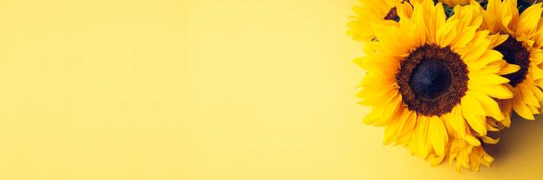 Yellow Sunflower Bouquet - 写真・画像