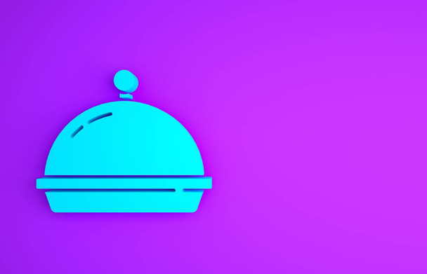 Синий Covered с иконой еды, выделенной на фиолетовом фоне. Поднос и крышка. Ресторан клош с крышкой. Кухонная посуда символ. Концепция минимализма. 3D-рендеринг - Фото, изображение