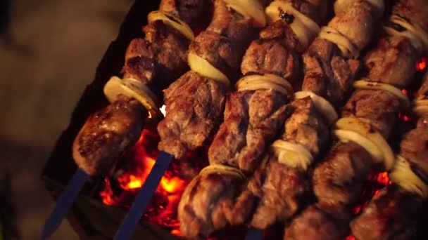 shish kebab on skewers on the grill. Close up - Footage, Video