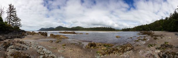Beautiful Panoramic View of West Pacific Ocean Coast on the Northern Vancouver Island - Photo, image