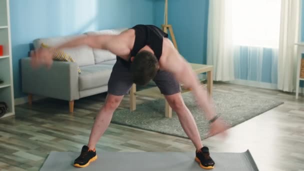 Young Athlete Is Strengthening The Core - Video