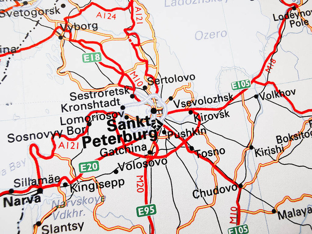 Санкт-Петербург на дорожной карте Европы
 - Фото, изображение