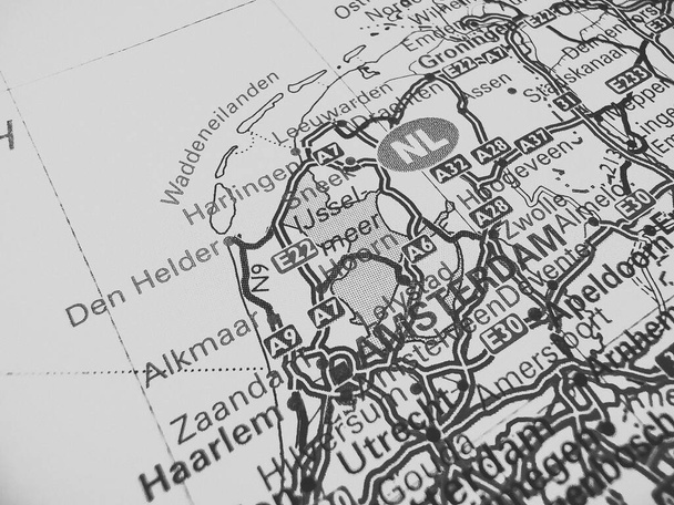 Amsterdam na mapie drogowej Europy - Zdjęcie, obraz