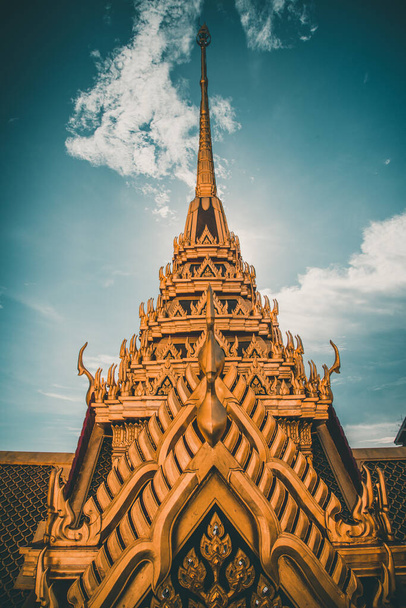 Templo Loha Prasat en el casco antiguo de Bangkok en Tailandia - Foto, Imagen