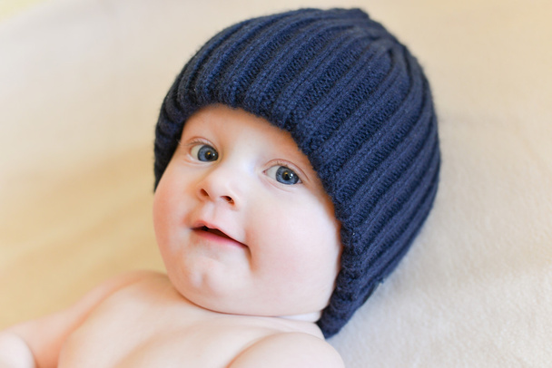 Retrato de un niño de siete meses
 - Foto, Imagen