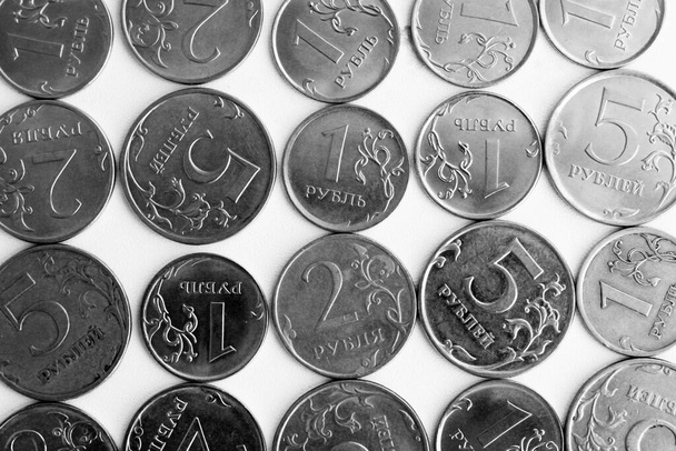 Ρωσικά μεταλλικά ρούβλια, μετρητά - Φωτογραφία, εικόνα