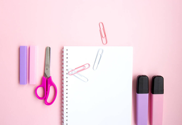 School stationery and supplies on a pink background. Back to school - Valokuva, kuva