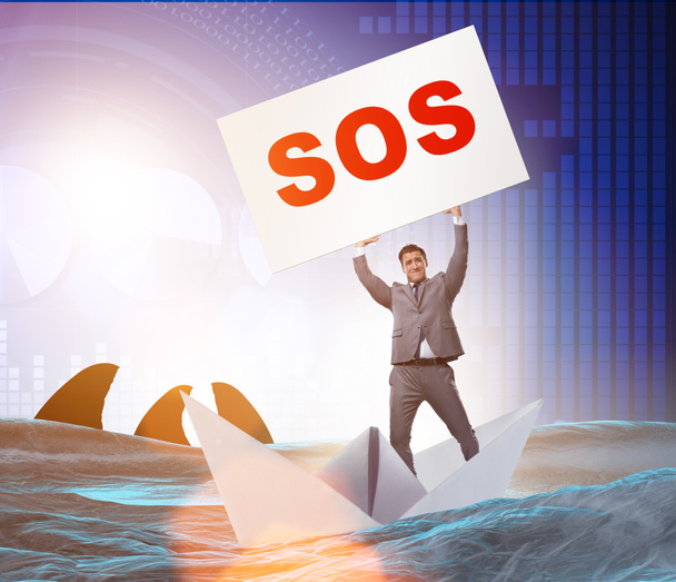 Empresario pidiendo ayuda con el mensaje de SOS en barco - Foto, Imagen
