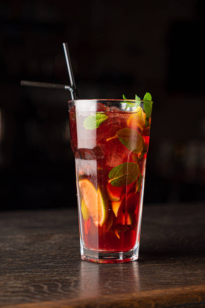 tasty cocktail in the bar - Fotó, kép