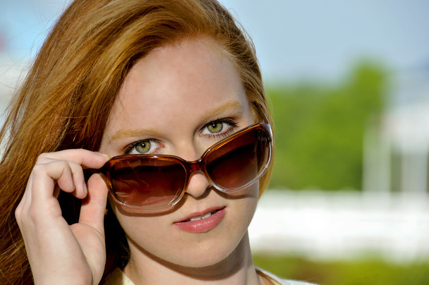 Woman in Sunglasses - Foto, Imagen