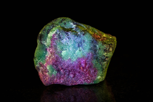 uncut ruby and zoisite, black background - Foto, afbeelding