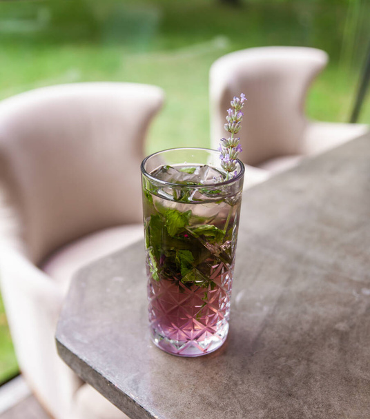 Lavender ice tea on summer veranda - Фото, изображение