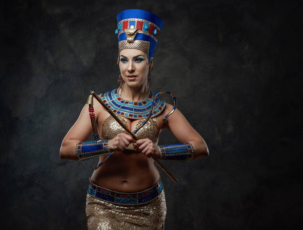 Mujer sexy en traje egipcio tradicional
 - Foto, imagen