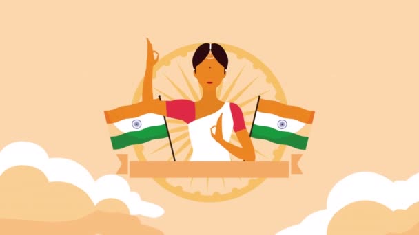Ημέρα ανεξαρτησίας Ινδίας γιορτή με τη γυναίκα και τη σημαία - Πλάνα, βίντεο