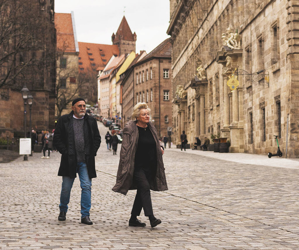 Nuremberg, Germany - July 10, 2020, people on the street in the historic city center - Foto, afbeelding