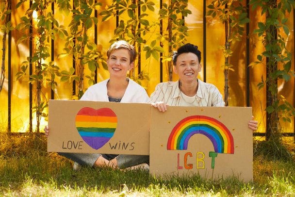 LGBT liefde wint - Foto, afbeelding