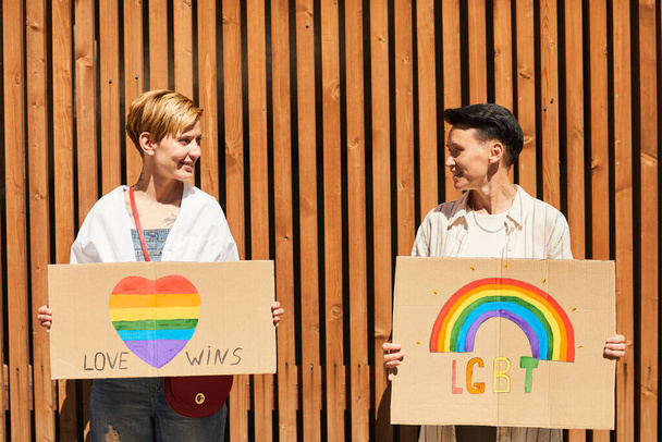 Posterli iki lezbiyen. - Fotoğraf, Görsel
