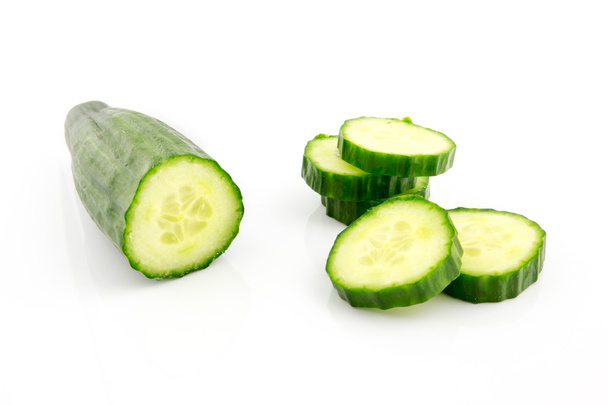 Coupe transversale du concombre
 - Photo, image