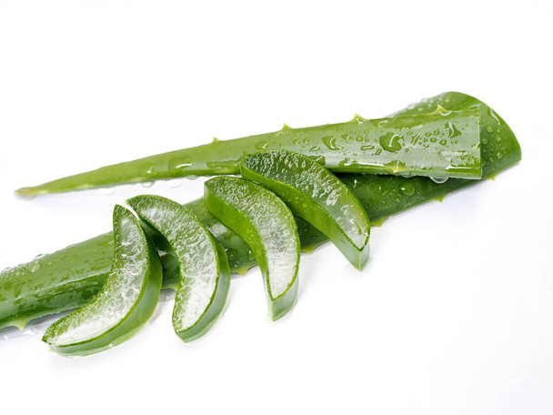 Aloe Vera Blätter Pflanzen für Schönheit Haut-, Haar- oder Saftvorteile als Medizin. - Foto, Bild