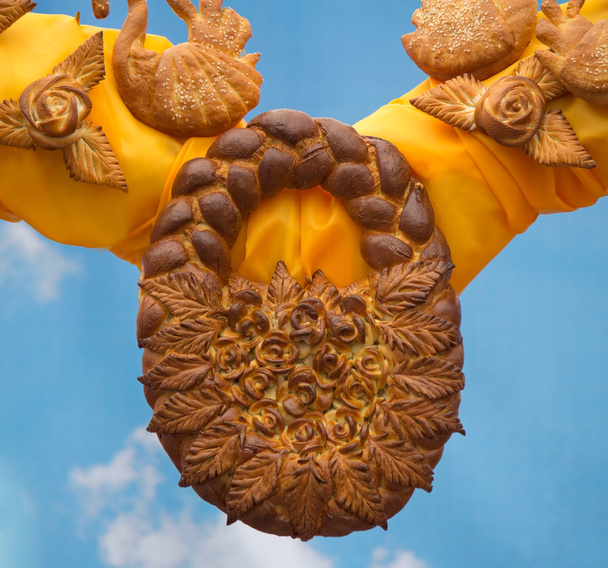 Пасхальное украшение: красиво испеченные торт и разнообразие Bre
 - Фото, изображение