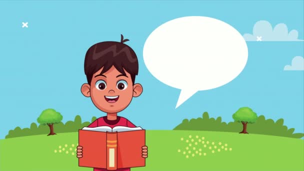 μικρό αγόρι φοιτητής ανάγνωση βιβλίο στο πάρκο κινουμένων σχεδίων χαρακτήρα - Πλάνα, βίντεο