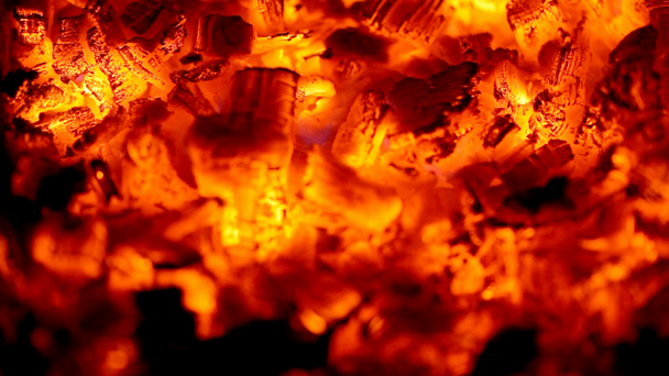 tűz a kandalló húzza élességállítás - Felvétel, videó