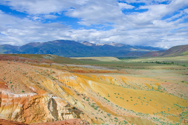 Beautiful colored mountains Kyzyn Chin in Mountain Altai Russia - Фото, изображение