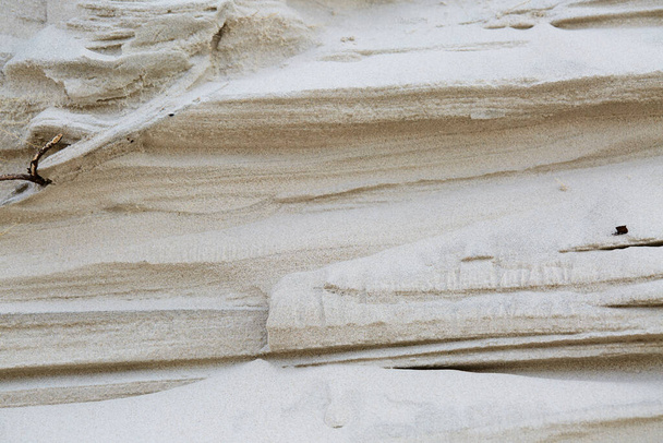 Horizontale Linien im Sand - Foto, Bild