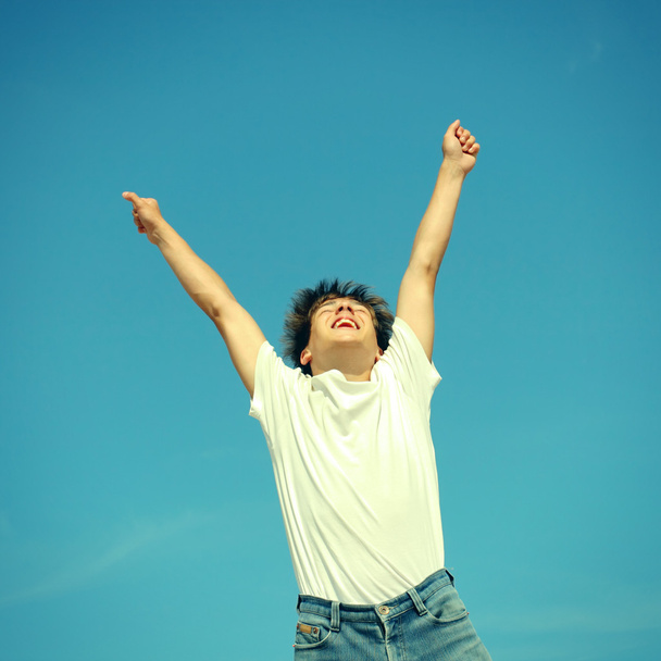 heureux adolescent saut
 - Photo, image