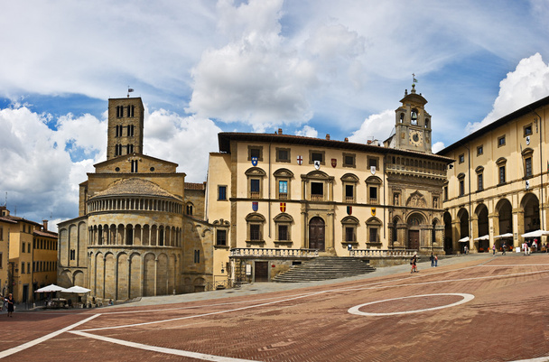 Πλατεία Piazza Grande στο Arezzo, Τοσκάνη, Ιταλία - Φωτογραφία, εικόνα