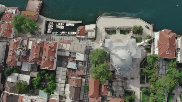 İstanbul 'daki Beylerbeyi Camii' nin havadan görünüşü - Video, Çekim