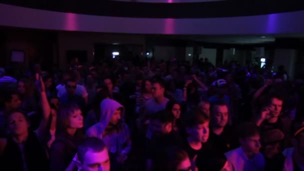 High shot in night club party - Záběry, video