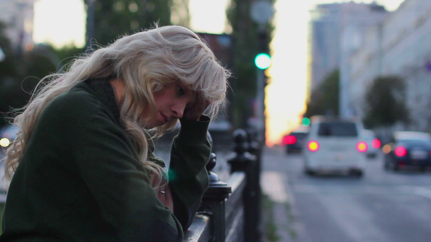 Depressed young woman - Felvétel, videó