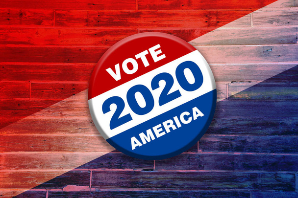 ζωηρό κόκκινο λευκό μπλε ψήφο 2020 καρφίτσα κουμπί Αμερική στο φόντο ξύλο διαθέτει κλίση πάνω ξεθωριασμένες ρίγες ζωγραφισμένα πάνω από ξύλινες σανίδες που χρησιμοποιούνται ως πινακίδα πρόσκληση πίνακα αφίσα κάρτα - Φωτογραφία, εικόνα
