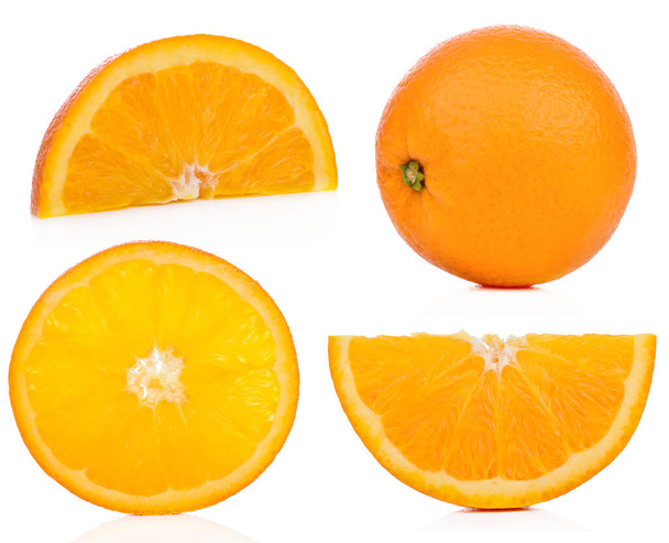 Set Orange Slice gesund frisch aus der Natur isoliert auf weißem Hintergrund. - Foto, Bild