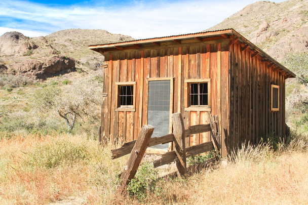 Vintage cowboy fence line cabin 2 - Photo, Image