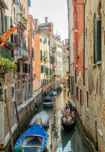 16.04.2019.  Italy. Venice. View of the Venetian canal. - Valokuva, kuva