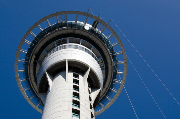 Auckland stadsgezicht - sky towerAuckland gród - sky tower - Zdjęcie, obraz