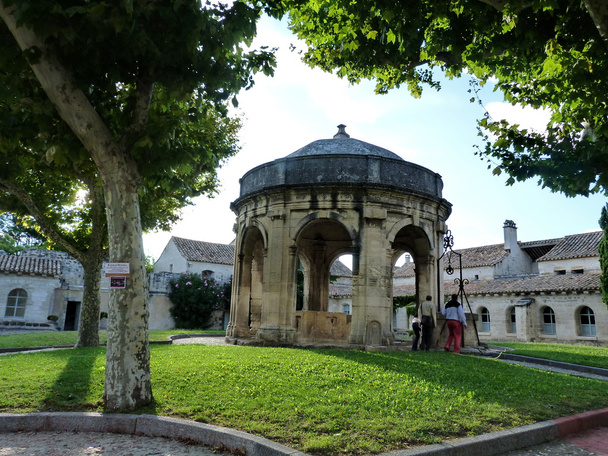 mezarına chartreuse villeneuve-les-Avignon, Fransa - Fotoğraf, Görsel