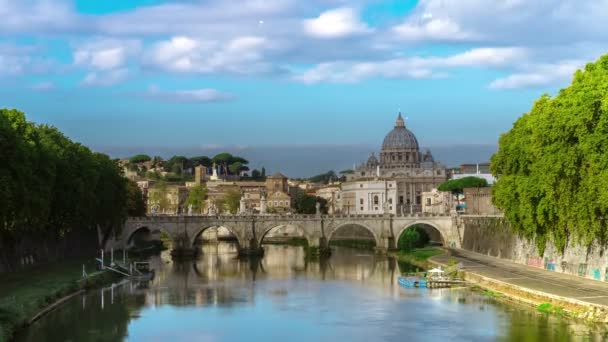 Časová prodleva Říma Skyline s bazilikou svatého Petra - Záběry, video