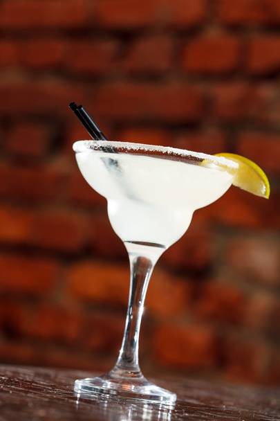 Cocktail with lemon - Фото, зображення